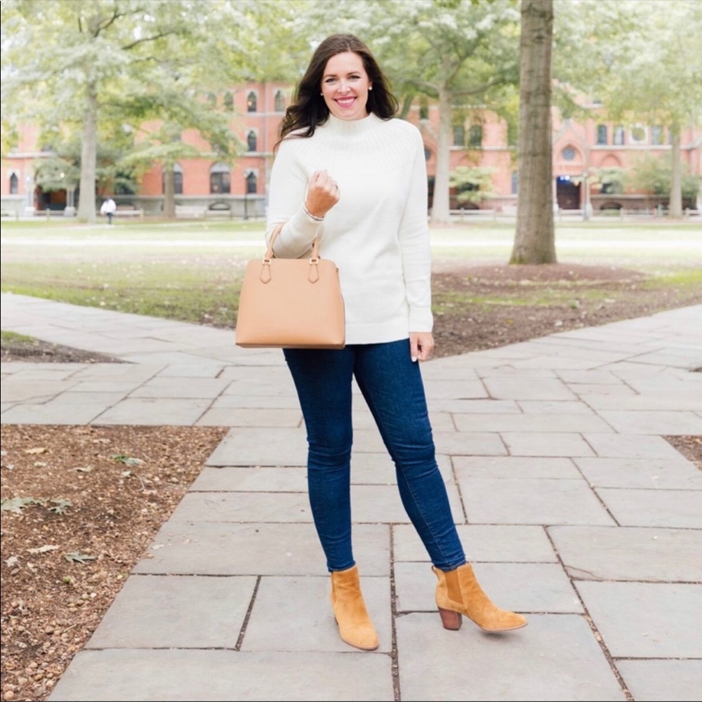 Anthropologie tunic sweater